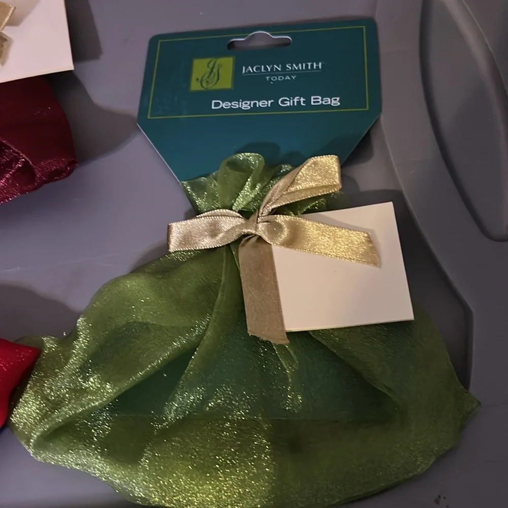 Jaclyn Smith Designer Gift Bags Set